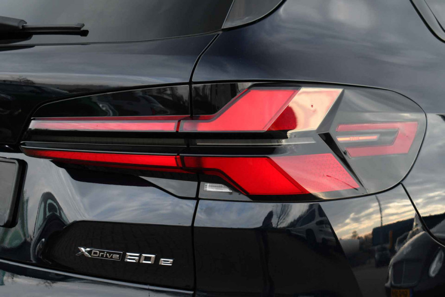 BMW X5 xDrive50e M-Sport Pro M-zetels Pano Trekh ACC 360 HUD H/K Carbon Alc-hemel