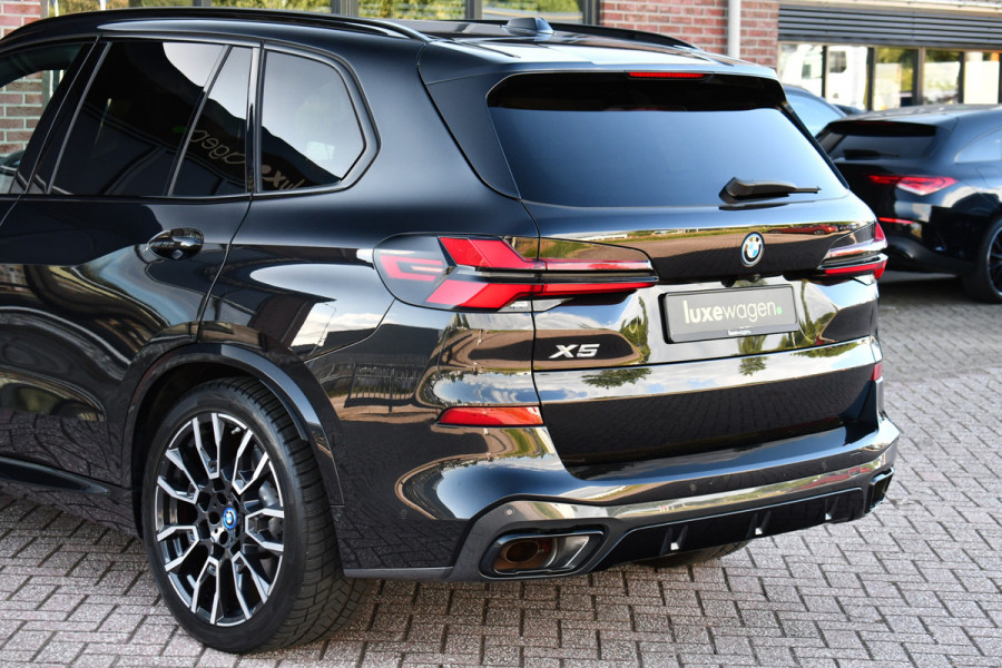 BMW X5 xDrive50e M-Sport Pro M-zetels Pano Trekh ACC 360 HUD H/K Carbon Alc-hemel
