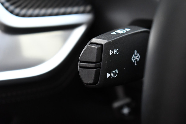 BMW X5 xDrive50e M-Sport Pro M-zetels Pano Trekh ACC 360 HUD H/K Carbon Alc-hemel