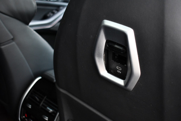 BMW X5 xDrive50e M-Sport Pro M-zetels Pano Trekh ACC 360 HUD H/K Carbon Alc-hemel