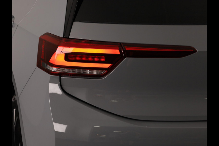 Volkswagen ID.3 Life 61 kWh accu 140 kW / 190 PK Hatchback Elektri Achteruitrijcamera | Carplay