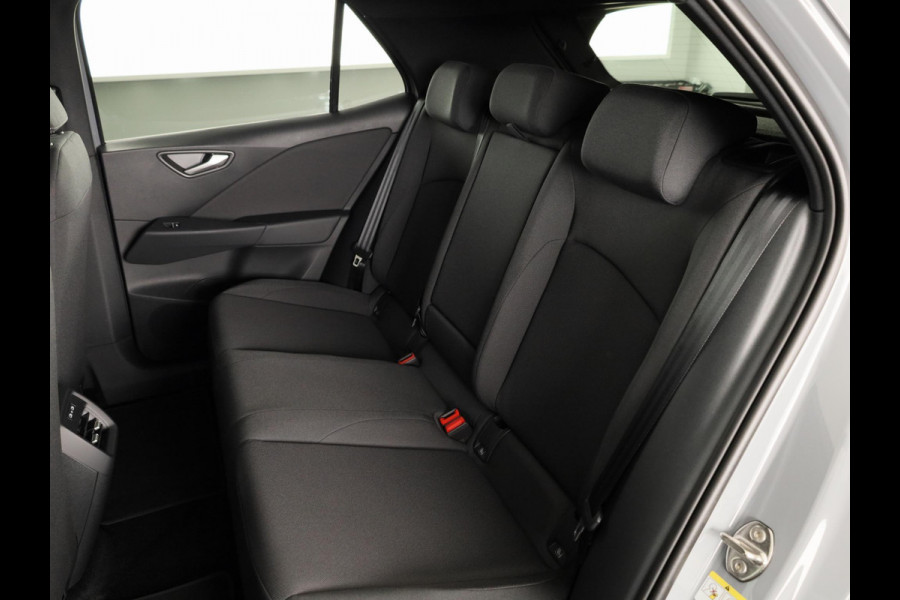 Volkswagen ID.3 Life 61 kWh accu 140 kW / 190 PK Hatchback Elektri Achteruitrijcamera | Carplay
