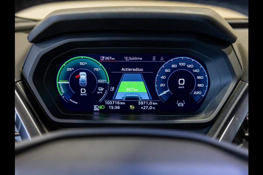 Audi Q4 e-tron 40 Launch edition S Competition 77 kWh 204pk / SoH 92,1 / Panorama dak / Sonos / Dodehoekdetectie / Trekhaak / Stoelverwarming / Apple carplay /