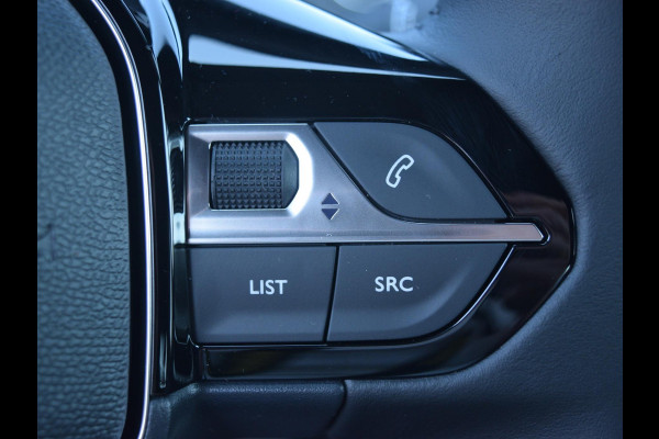 Peugeot 2008 1.2 Hybrid 145 Allure l  Adaptive cruise control l Navigatie l 360 camera