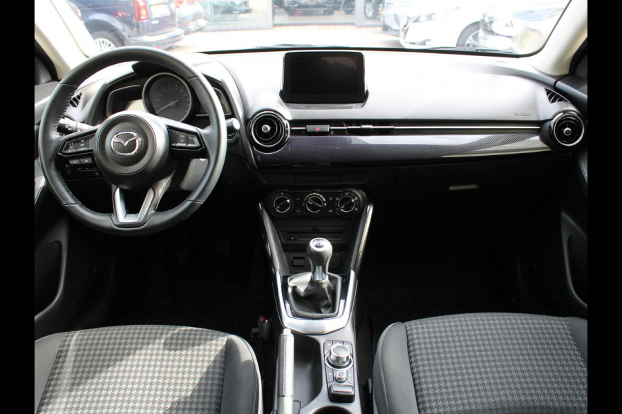 Mazda 2 1.5 Skyactiv-G Sport Selected | ACHTERUITRIJCAMERA | CRUISE CONTROL |