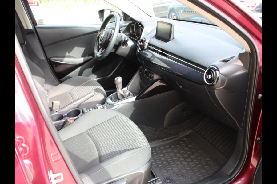 Mazda 2 1.5 Skyactiv-G Sport Selected | ACHTERUITRIJCAMERA | CRUISE CONTROL |