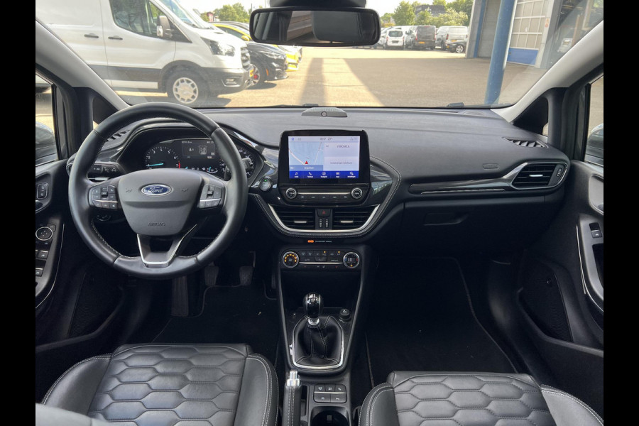 Ford Fiesta Vignale 1.0 EcoBoost 140pk | Panoramadak | Winter Pack | Adaptive cruise control | Led koplampen | Leder | Dodehoek herkenning |