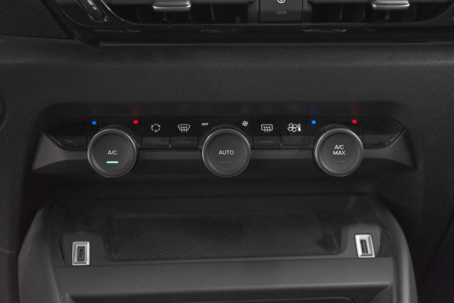 Citroën Ë-C4 Feel Pack 50 kWh | Camera | Head-Up Display | Navigatie