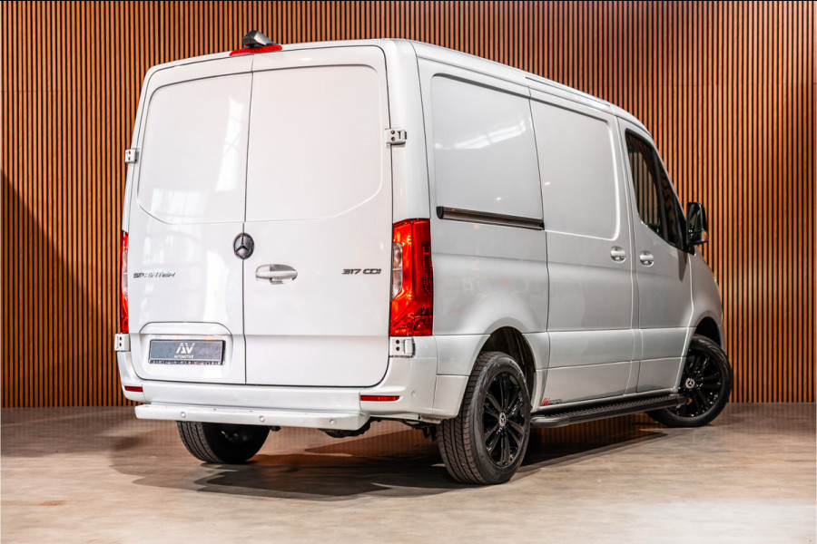 Mercedes-Benz Sprinter 317 1.9 CDI | ACC | LED Koplampen | Camera | Sortimo inrichting | Navigatie | CarPlay | Stoelverwarming | MBUX | Climate control | Stoel/Stoel | Dealer onderhouden | Nieuwe APK