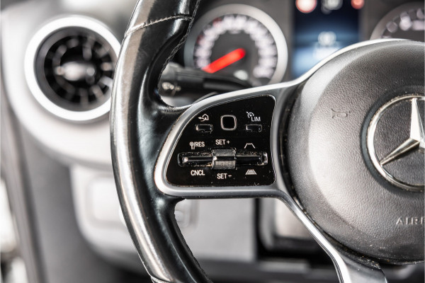 Mercedes-Benz Sprinter 317 1.9 CDI | ACC | LED Koplampen | Camera | Sortimo inrichting | Navigatie | CarPlay | Stoelverwarming | MBUX | Climate control | Stoel/Stoel | Dealer onderhouden | Nieuwe APK