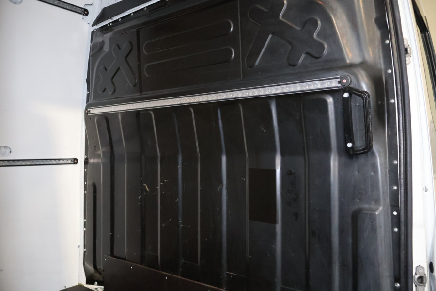 Iveco Daily 35S21 L2 H2 H-Matic 3.5T Trekhaak