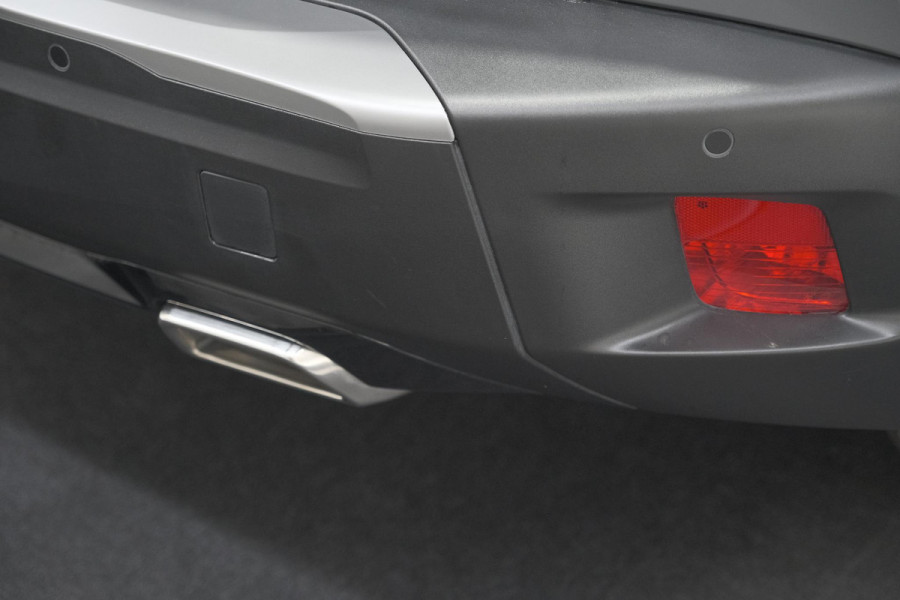 Peugeot 2008 1.2 Hybrid 145 Allure | Apple Carplay | Climate Control | Parkeersensoren Voor + Achter