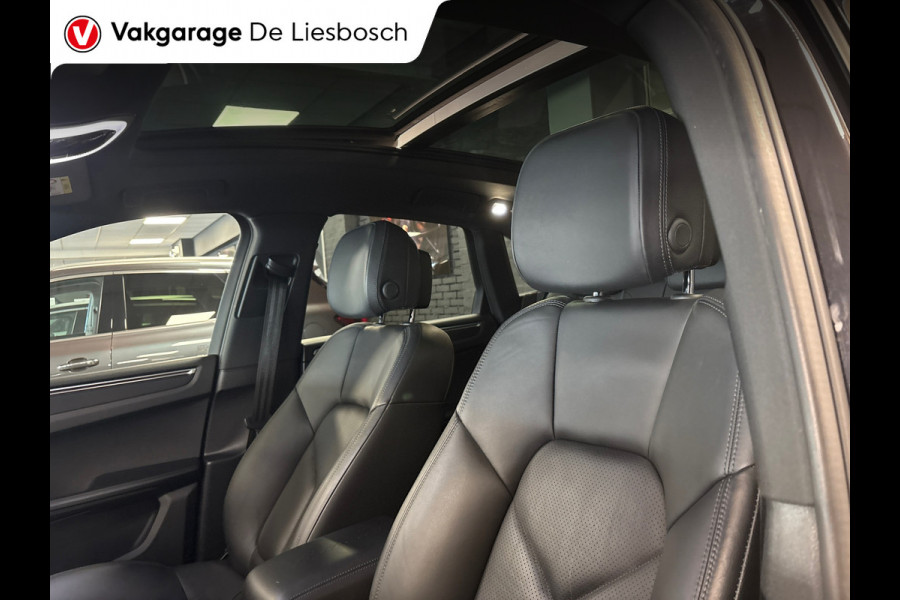 Porsche Macan 2.0/pano/leer/navi/camera/sport chrono/stoelverw/boeken