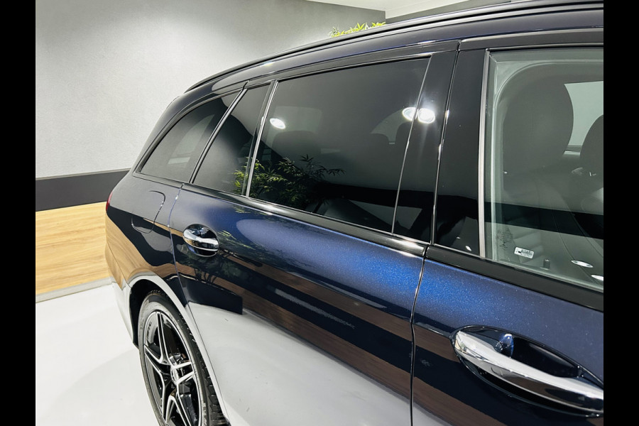 Mercedes-Benz E-Klasse 200 AMG Estate // Trekhaak // Leder // 360 Camera // Nightpakket // Sfeerverlichting // Keyless Entry // Alarm 3 // Dode hoek As