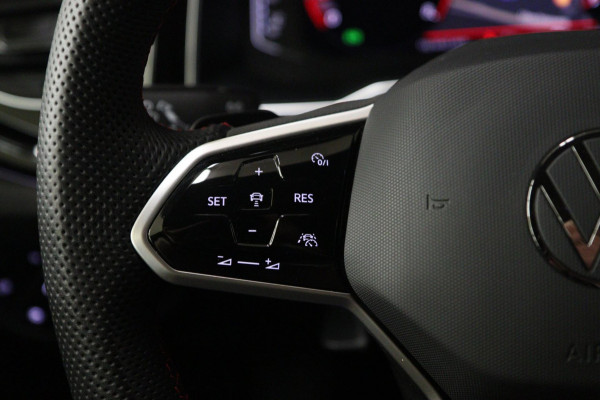 Volkswagen Polo 2.0 TSI GTI VIRTUAL/PANO/CARPLAY/IQ-LIGHT/SFEERVER/VOL