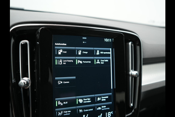 Volvo XC40 1.5 T5 Recharge R-Design PHEV 211pk Dealer O.H | Trekhaak Af Fabriek | Adaptive Cruise | Camera | Sportstoelen Memory & Verwarmd | Keyless | BLIS | Apple Carplay | Stuurverwarming | Pilot Assist | Virtual | Navigatie | DAB | 19"L.M | Plug In Hybrid |