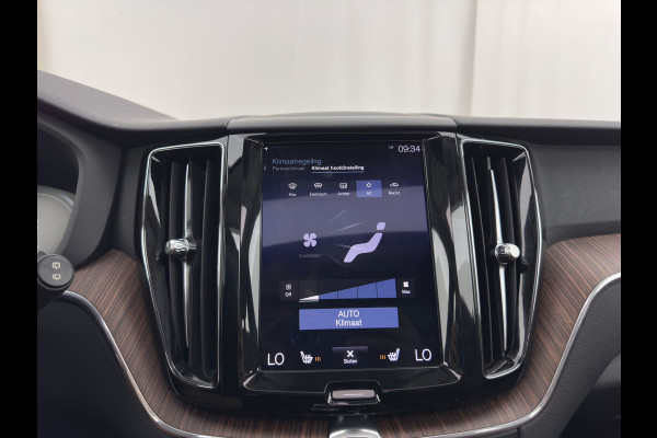 Volvo XC60 2.0 T8 Twin Engine AWD Inscription (Plug-in) *PANO | LEATHER | FULL-LED | MEMORY-PACK | BLINDSPOT | DIGI-COCKPIT | HEATED-COMFORTSEATS | CAMERA | NAVI-FULLMAP | ECC | PDC | TOWBAR | 19''ALU *