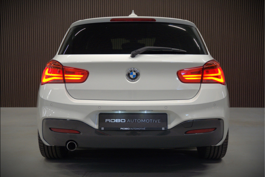 BMW 1-serie 118i Corporate Lease Executive M Sport | Automaat | Stuurverwarming | Stoelverwarming | NAP | Keyless | Cruise Control | PDC | Shadow line | Digital Dash | Navigatie Business | Led |  Dealer Onderhouden |