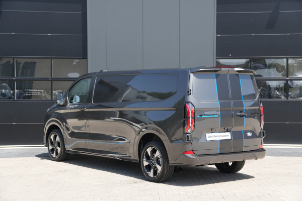 Ford E-Transit Custom 340 L2H1 Sport 71 kWh 218pk - ACC - DDS LED - Pro Power - Verwarmd stuurwiel - Navi - 360 Camera - Rijklaar