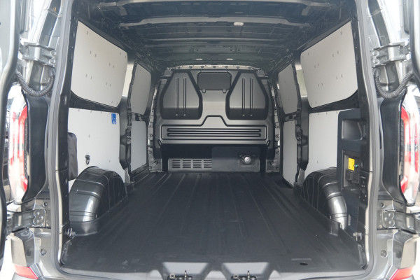 Ford E-Transit Custom 340 L2H1 Sport 71 kWh 218pk - ACC - DDS LED - Pro Power - Verwarmd stuurwiel - Navi - 360 Camera - Rijklaar