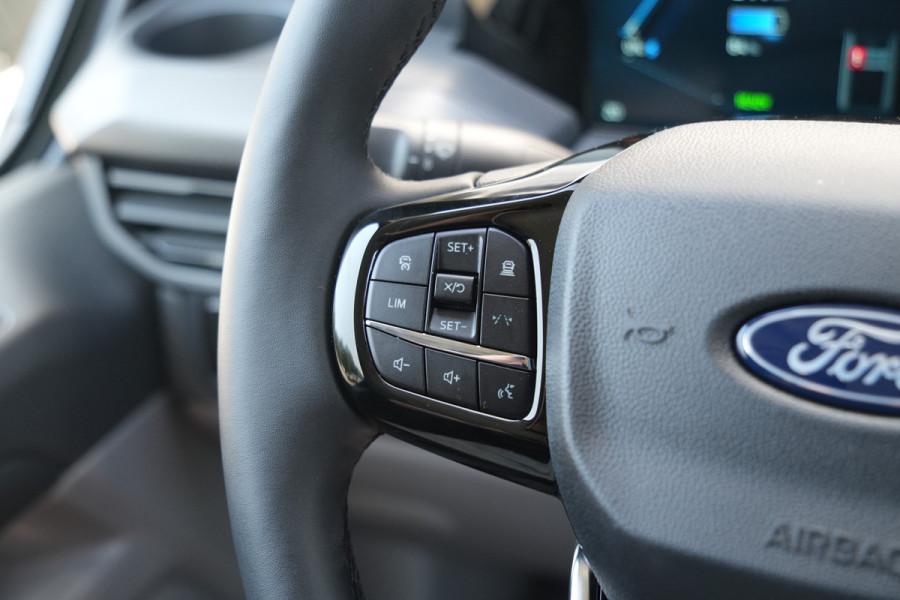 Ford E-Transit Custom 340 L2H1 Sport 71 kWh 218pk - ACC - DDS LED - Pro Power - Verwarmd stuurwiel - Navi - 360 Camera - Rijklaar