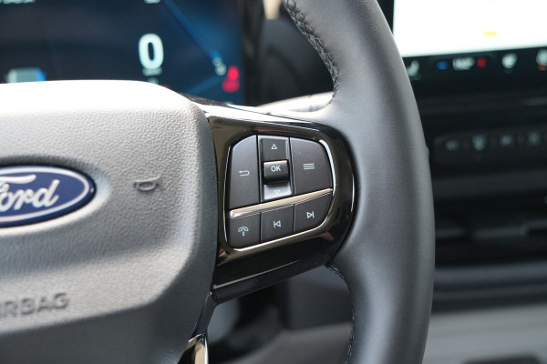 Ford E-Transit Custom 340 L2H1 Sport 71 kWh 218pk - ACC - DDS LED - Pro Power - Verwarmd stuurwiel - Navi - 360 Camera - Rijklaar