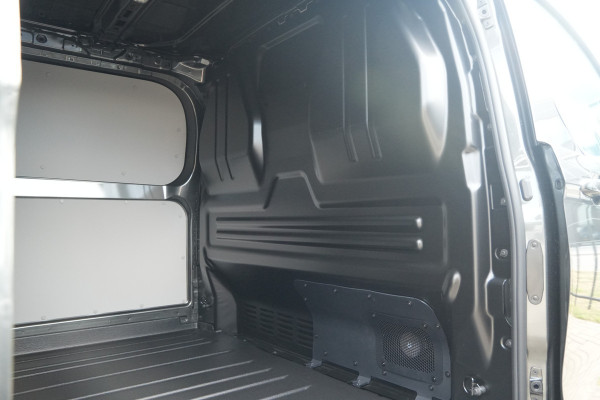 Ford E-Transit Custom 340 L2H1 Sport 71 kWh 218pk - ACC - DDS LED - Pro Power - Verwarmd stuurwiel - Navi - 360 Camera - Rijklaar