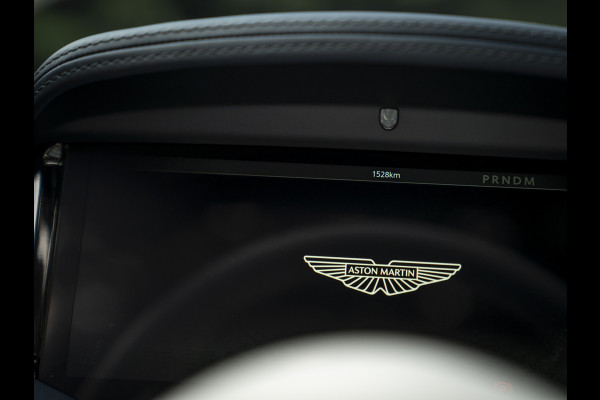 Aston Martin DB12 Volante 4.0 V8 | Bowers & Wilkins