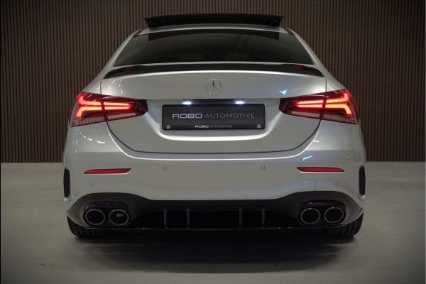 Mercedes-Benz A-Klasse 180 Business Solution AMG | Panoramadak | Stoelverwarming | Camera | Navigatie | Apple Carplay | Keyless | Cruise Control | DAB |