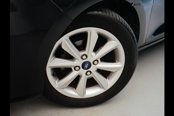 Ford Fiesta 1.1 Trend Sport Edition (APPLE CARPLAY,LED,PARKEERSENSOREN,CLIMATE,CRUISE,LM-VELGEN,NIEUWE APK,TOPCONDITIE)