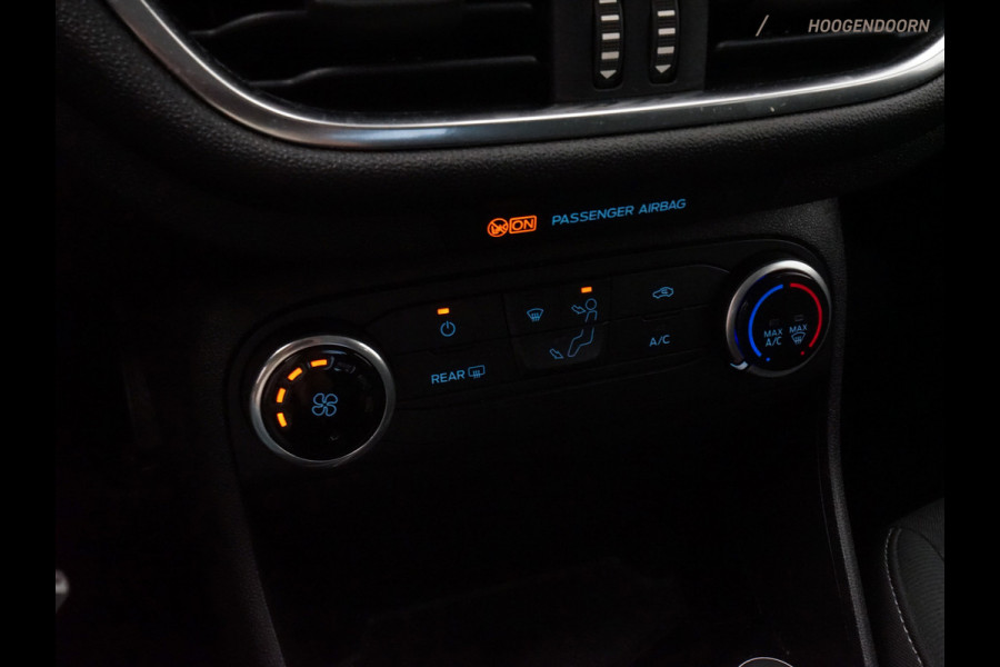 Ford Fiesta 1.1 Trend Sport Edition (APPLE CARPLAY,LED,PARKEERSENSOREN,CLIMATE,CRUISE,LM-VELGEN,NIEUWE APK,TOPCONDITIE)