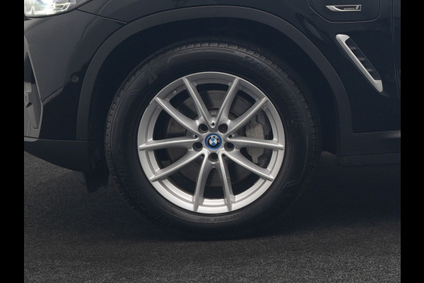 BMW X3 xDrive30e PHEV 293pk Dealer O.H | Trekhaak Af Fabriek | Panodak | 360 Camera | Lederen Sportstoelen Verwarmd | Cruise Control | Apple Carplay | Virtual | Navigatie | DAB | 18"L.M | Plug In Hybrid |