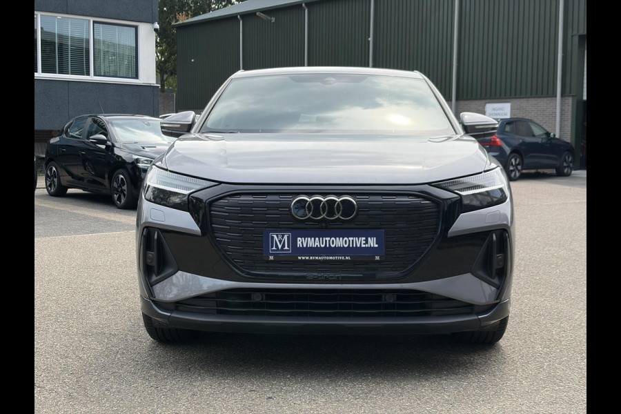 Audi Q4 Sportback e-tron 45 S Edition 82 kWh SOH 96% | S-Exterieur | ADAPT. CRUISE CONTROL | STOELVERWARMING | ELEK. ACHTERKLEP | ACHTERUIRIJCAMERA | RIJKLAAR + 12 MND BOVAG GARANTIE | RESTERENDE ACCU GARANTIE TOT EN MET 2032 OF 160k KM |