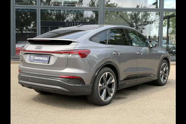 Audi Q4 Sportback e-tron 45 S Edition 82 kWh SOH 96% | S-Exterieur | ADAPT. CRUISE CONTROL | STOELVERWARMING | ELEK. ACHTERKLEP | ACHTERUIRIJCAMERA | RIJKLAAR + 12 MND BOVAG GARANTIE | RESTERENDE ACCU GARANTIE TOT EN MET 2032 OF 160k KM |