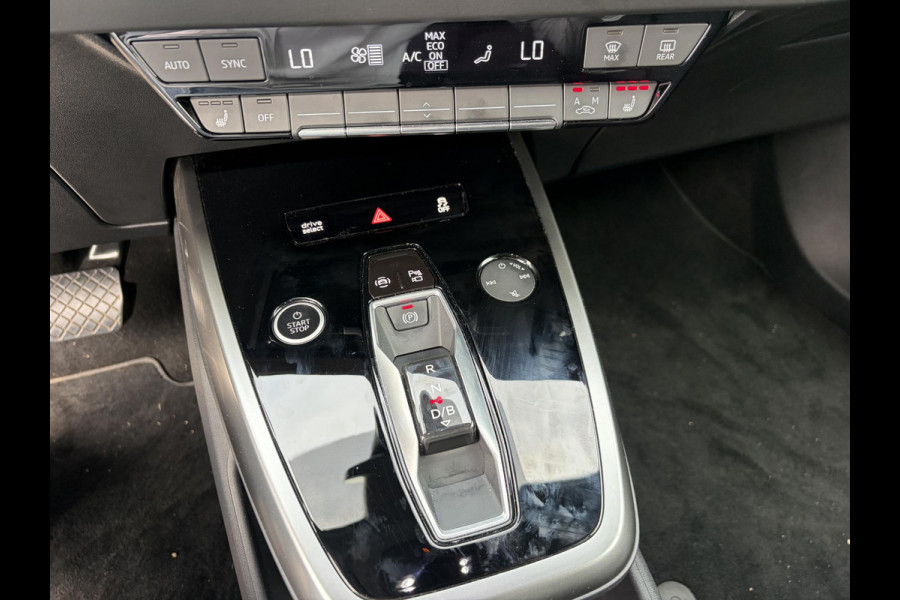 Audi Q4 Sportback e-tron 45 S Edition 82 kWh SOH 96% | S-Exterieur | ADAPT. CRUISE CONTROL | STOELVERWARMING | ELEK. ACHTERKLEP | ACHTERUIRIJCAMERA | RIJKLAAR + 12 MND BOVAG GARANTIE | RESTERENDE ACCU GARANTIE TOT EN MET 2032 OF 160k KM |