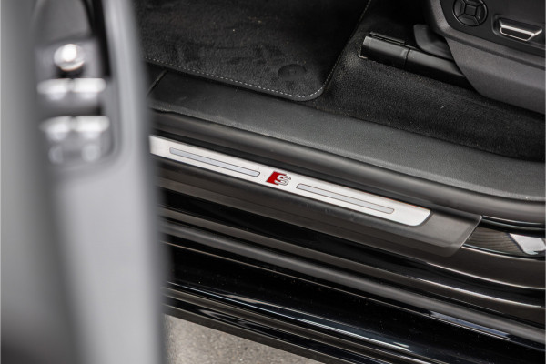 Audi Q8 60 TFSI e S-Line Competition | Panorama | B&O | Matrix Laser LED | 360 Camera | RS Zetels | Elek trekhaak | ACC | Stoelverwarming V+A | Keyless | MY2026 | Fabrieksgarantie