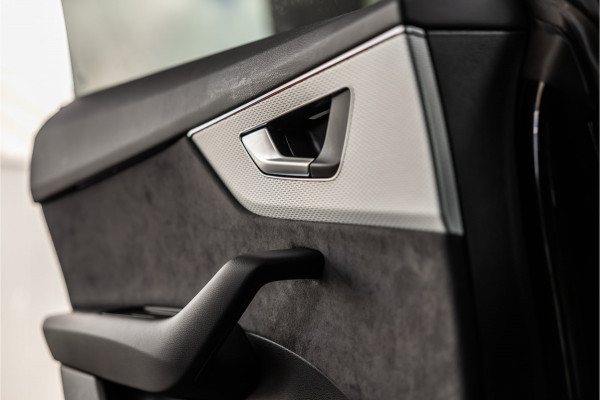 Audi Q8 60 TFSI e S-Line Competition | Panorama | B&O | Matrix Laser LED | 360 Camera | RS Zetels | Elek trekhaak | ACC | Stoelverwarming V+A | Keyless | MY2026 | Fabrieksgarantie