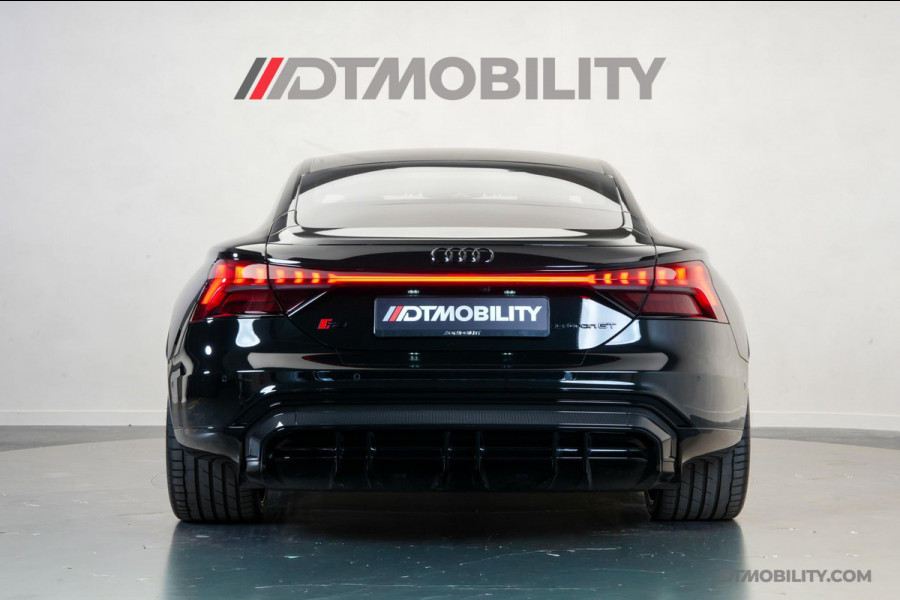 Audi e-tron GT RS 93 kWh | Carbon | Vol Opties! | Alcantara