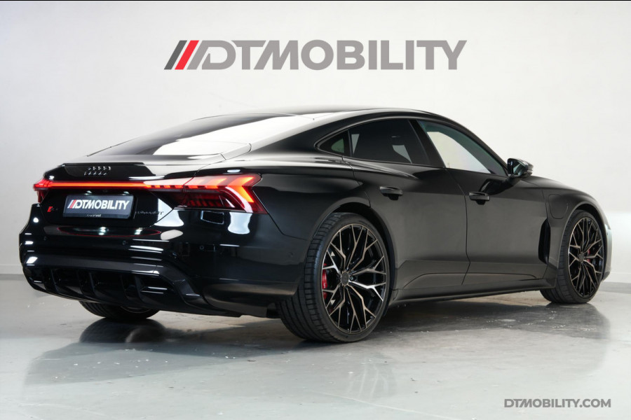 Audi e-tron GT RS 93 kWh | Carbon | Vol Opties! | Alcantara