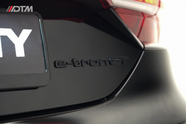 Audi e-tron GT RS 93 kWh | Carbon | Vol Opties! | Alcantara