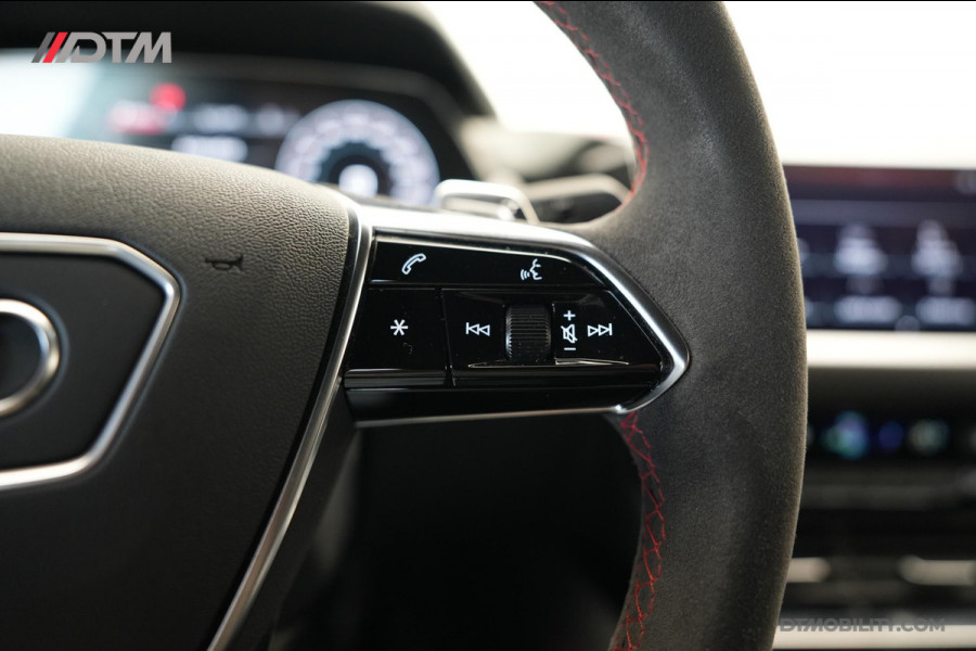 Audi e-tron GT RS 93 kWh | Carbon | Vol Opties! | Alcantara