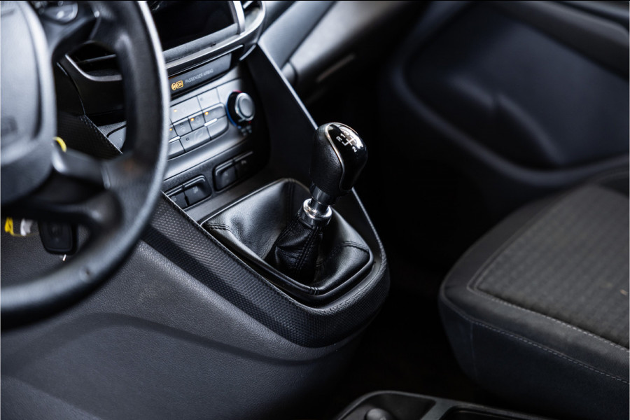Ford Transit Connect 1.0 Ecoboost | CarPlay | Camera | Navigatie | Airco | Trekhaak | Nieuwe APK | BPM Vrij | MF Stuur