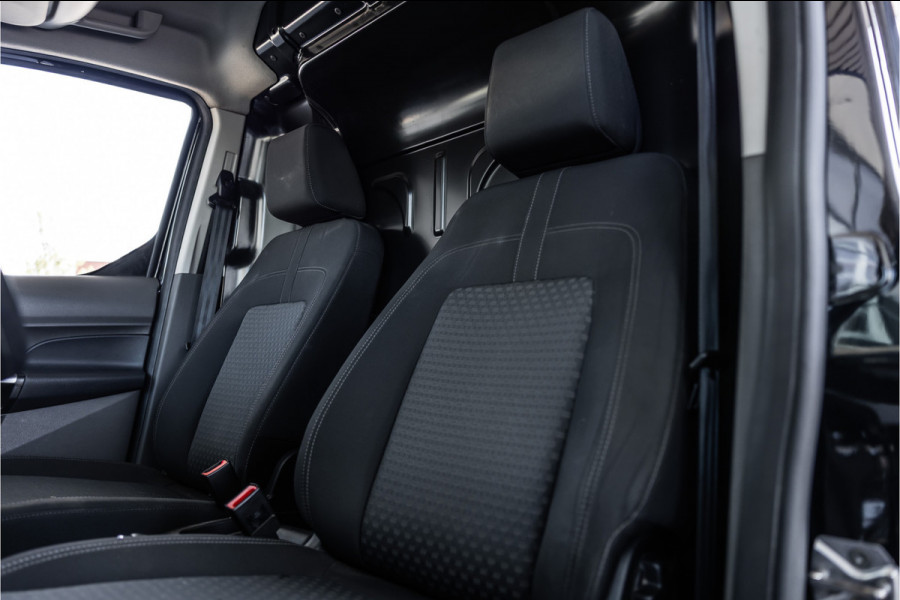 Ford Transit Connect 1.0 Ecoboost | CarPlay | Camera | Navigatie | Airco | Trekhaak | Nieuwe APK | BPM Vrij | MF Stuur