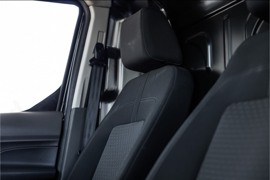 Ford Transit Connect 1.0 Ecoboost | CarPlay | Camera | Navigatie | Airco | Trekhaak | Nieuwe APK | BPM Vrij | MF Stuur
