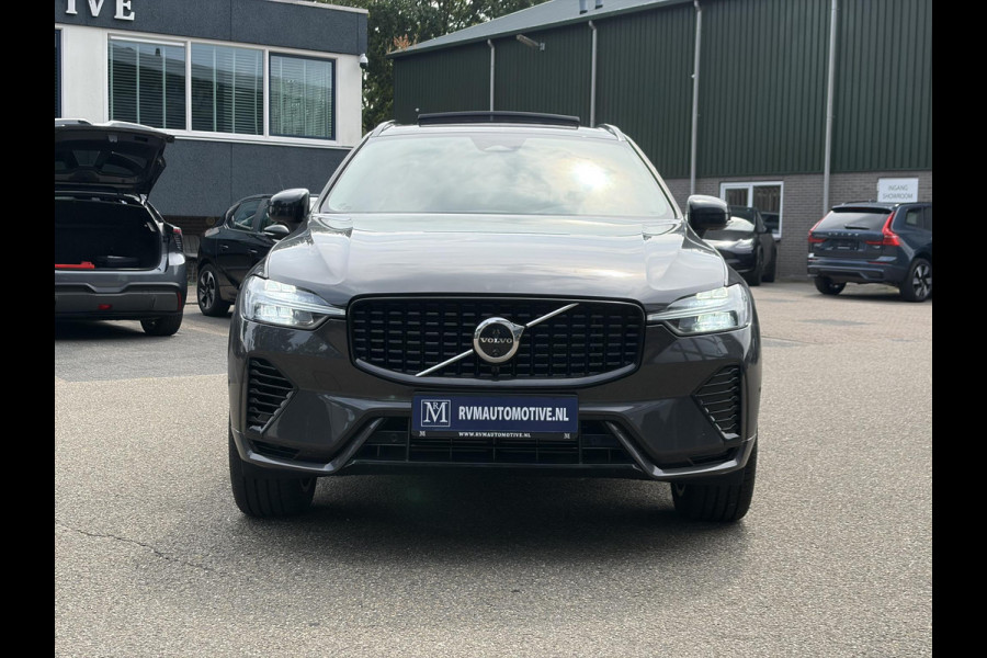Volvo XC60 Plug-In Hybrid AWD T6 Plus Dark Recharge ADAPT. CRUISE CONTROL | STUUR & STOEL VERWARMING | PANORAMA DAK | 360 GRADEN CAMERA | ELEK. STOELEN MET GEHEUGEN | HARMAN/KARDON AUDIO