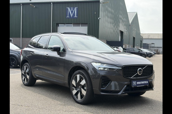 Volvo XC60 Plug-In Hybrid AWD T6 Plus Dark Recharge ADAPT. CRUISE CONTROL | STUUR & STOEL VERWARMING | PANORAMA DAK | 360 GRADEN CAMERA | ELEK. STOELEN MET GEHEUGEN | HARMAN/KARDON AUDIO