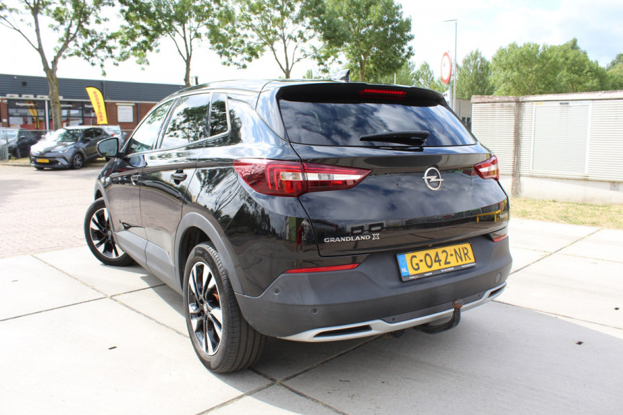 Opel Grandland X 1.6 Turbo Business Executive automaat leder camera trekhaak full options