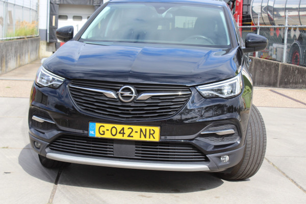 Opel Grandland X 1.6 Turbo Business Executive automaat leder camera trekhaak full options