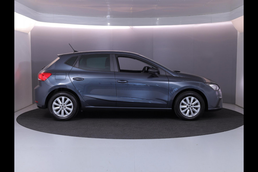 Seat Ibiza 1.0 EcoTSI Style Business Intense 95 pk | Navigatie | Parkeersensoren | Autom. airco | LED koplampen | Apple Carplay/Android Auto |