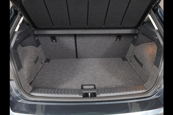 Seat Ibiza 1.0 EcoTSI Style Business Intense 95 pk | Navigatie | Parkeersensoren | Autom. airco | LED koplampen | Apple Carplay/Android Auto |